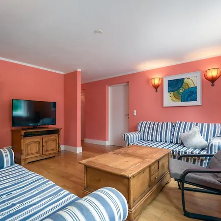 Haus By Alpine Host Helpers Apartman